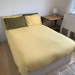 Full 3 Bedroom House 3 Floors