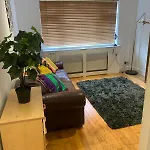 Full 3 Bedroom House 3 Floors